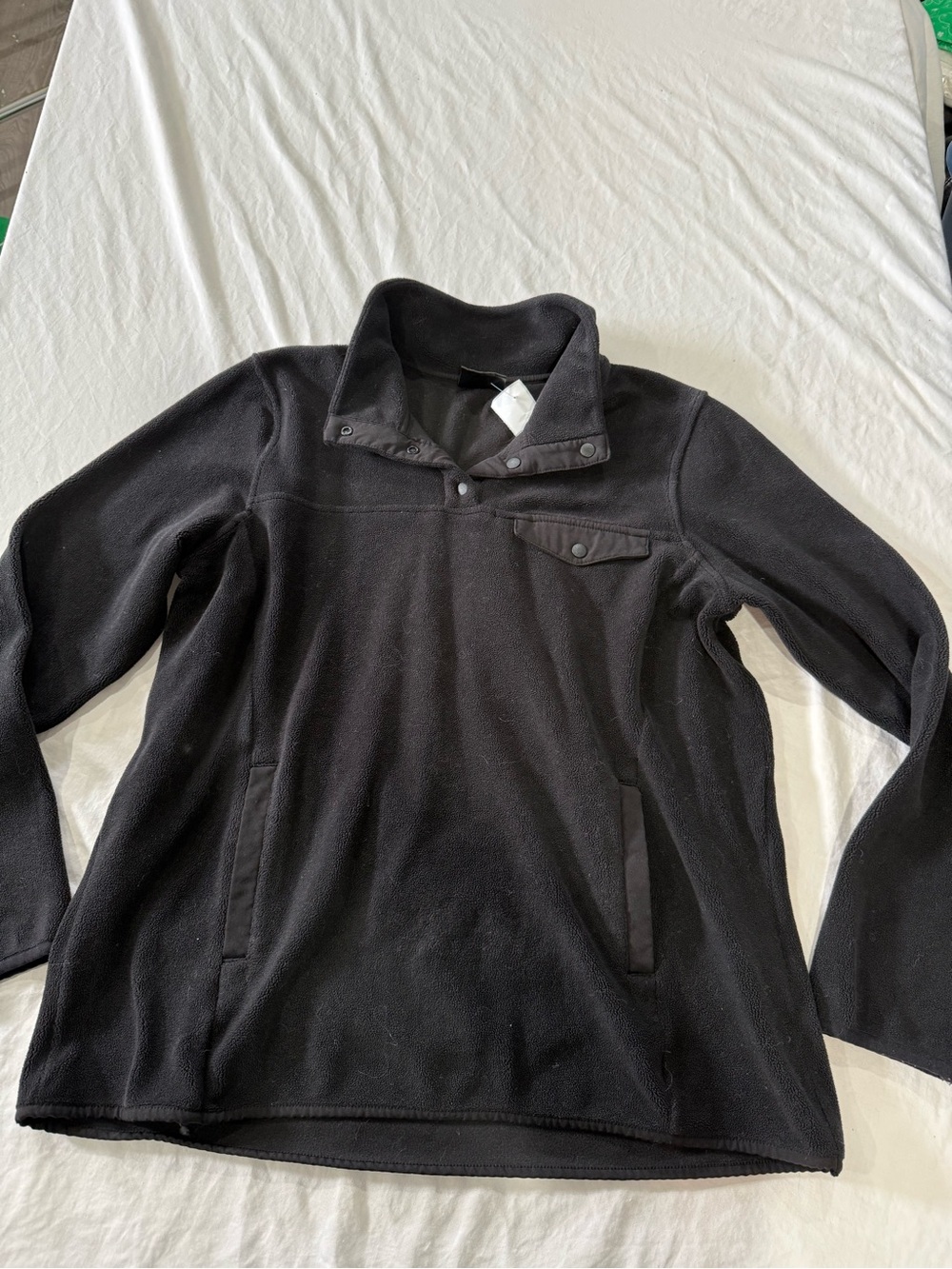 Women's Black Zip-Up Fleece Pullover Jacket